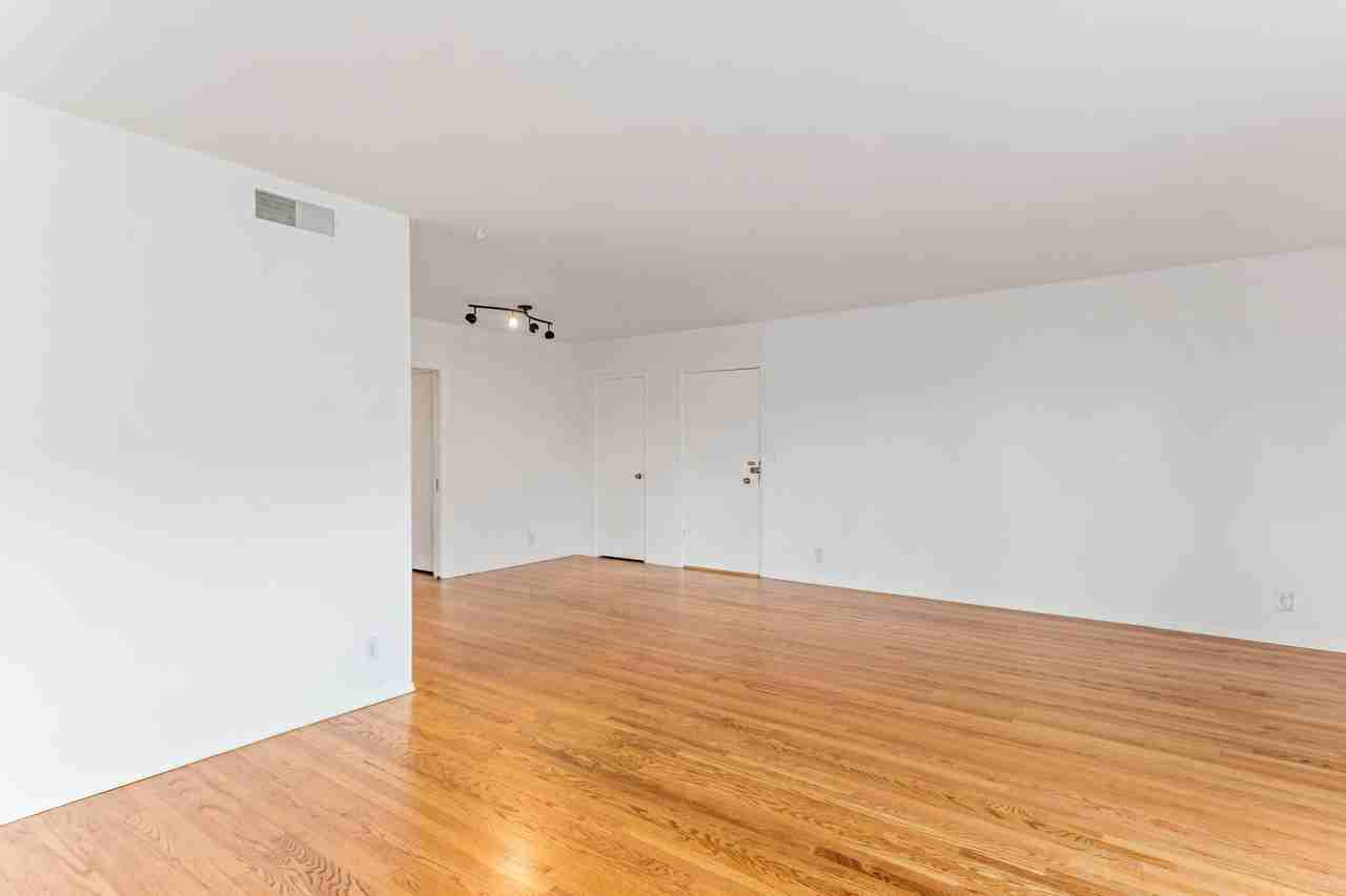 12 W Constance Ave #4 - Photo 6 of 21