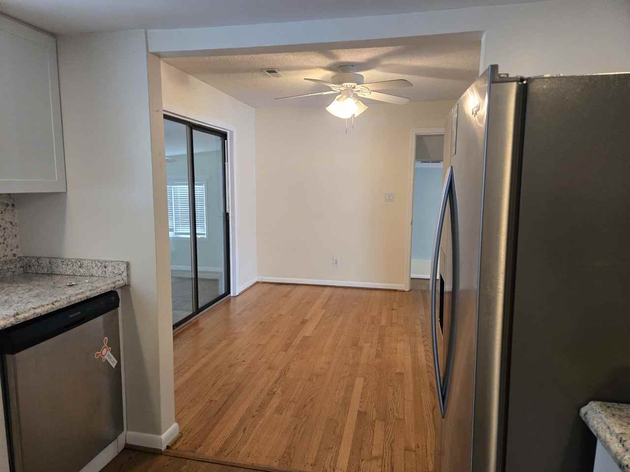 5425 Cape Henry Ave #1 - Photo 6 of 28
