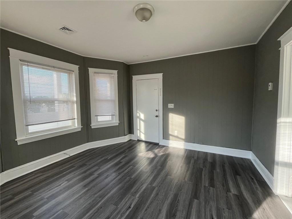 70 Oliver St #3F - Photo 2 of 12
