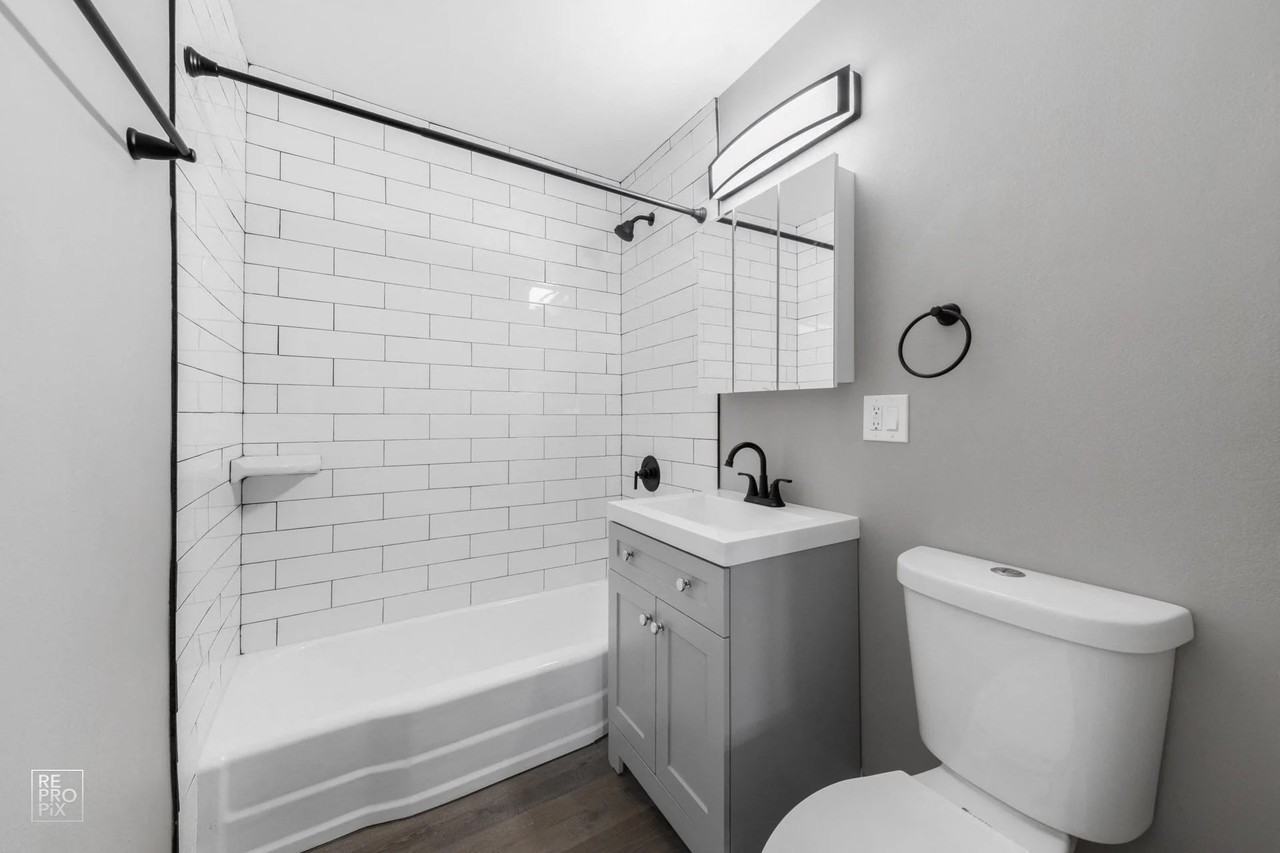 5 N Dryden Pl #5-3B - Photo 4 of 4