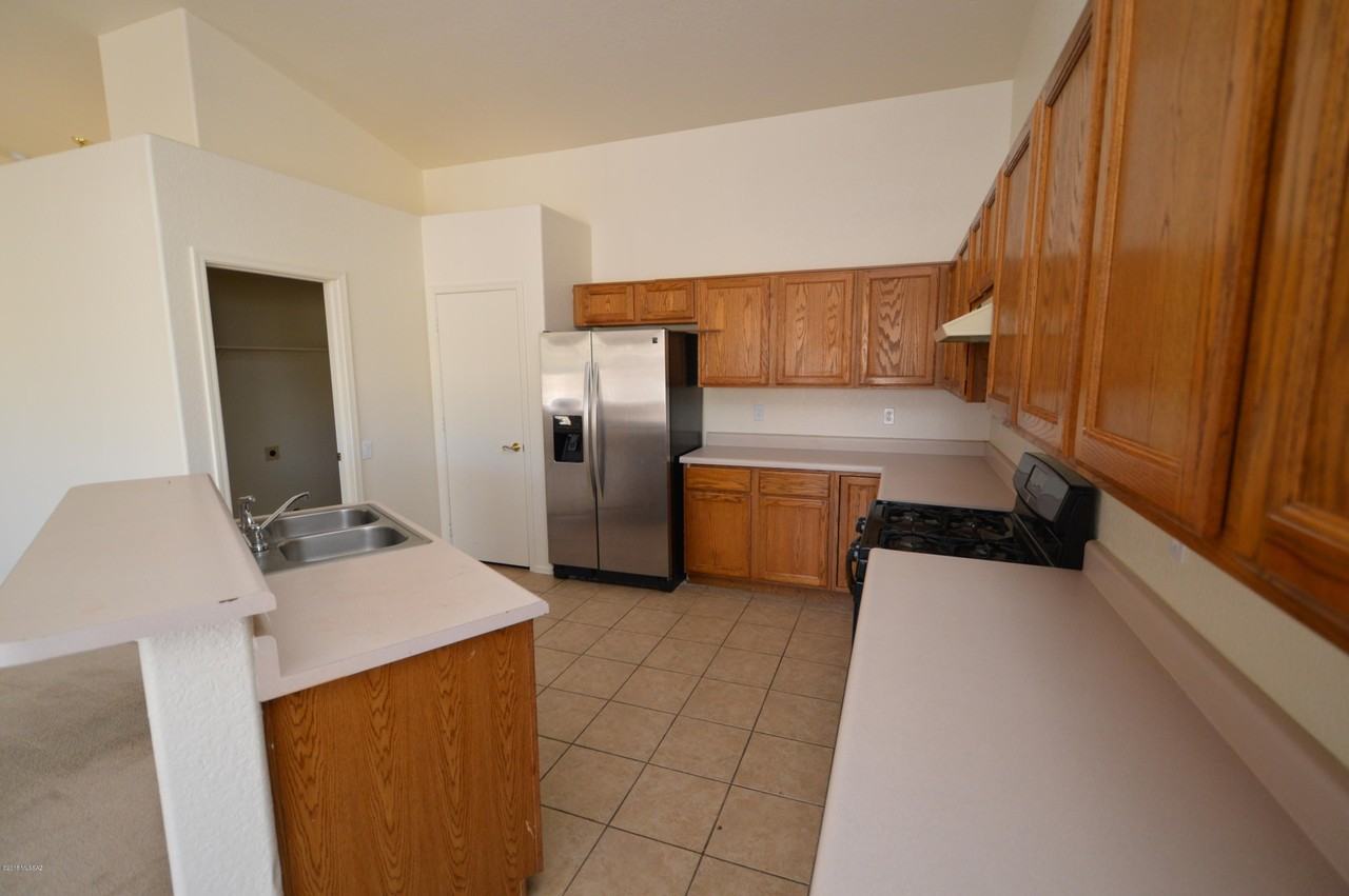 9941 E Paseo San Bernardo - Photo 3 of 14