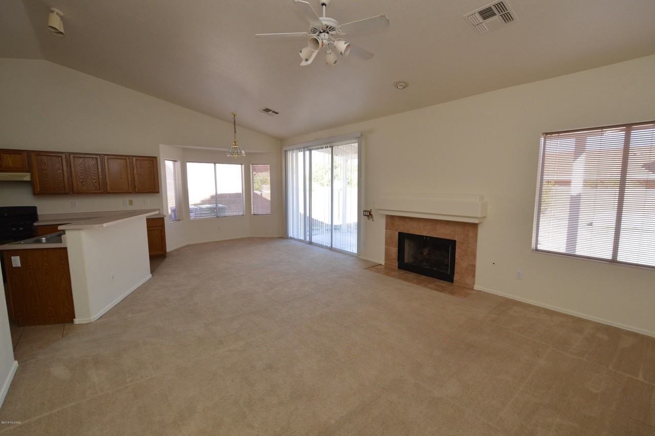 9941 E Paseo San Bernardo - Photo 6 of 14