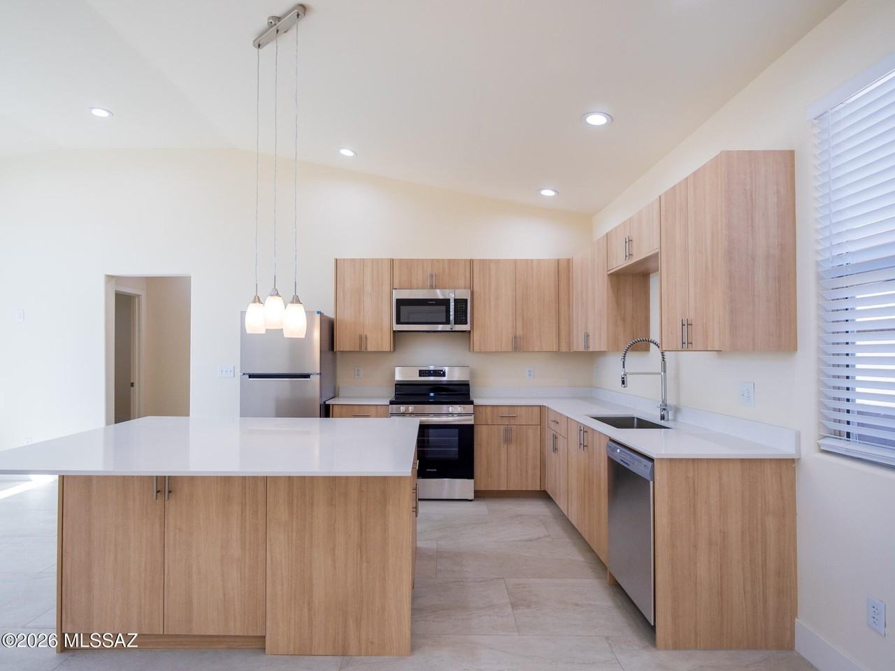 1616 E Hedrick Dr #2 - Photo 2 of 25