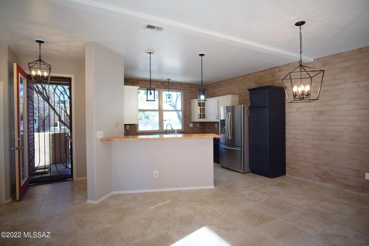 10514 E Seven Generations Way - Photo 4 of 40