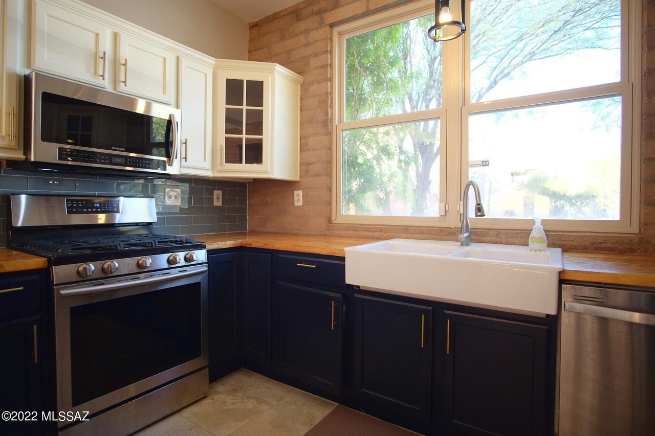 10514 E Seven Generations Way - Photo 6 of 40