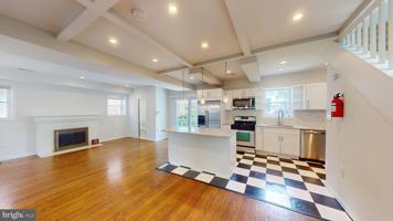 featured image of 452 Oakwood St Se