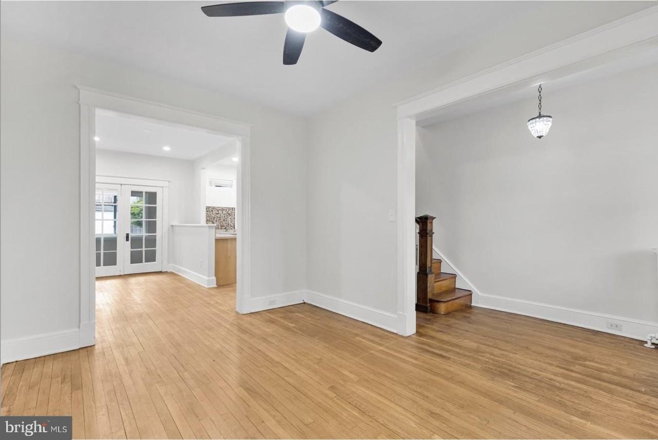 4007 4th St Nw - Photo 3 of 25