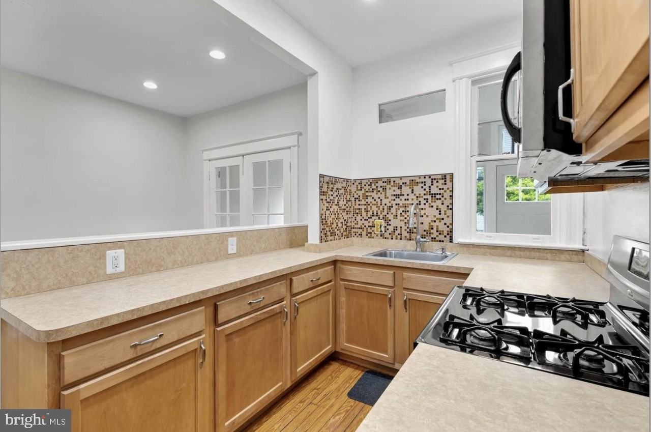 4007 4th St Nw - Photo 7 of 25