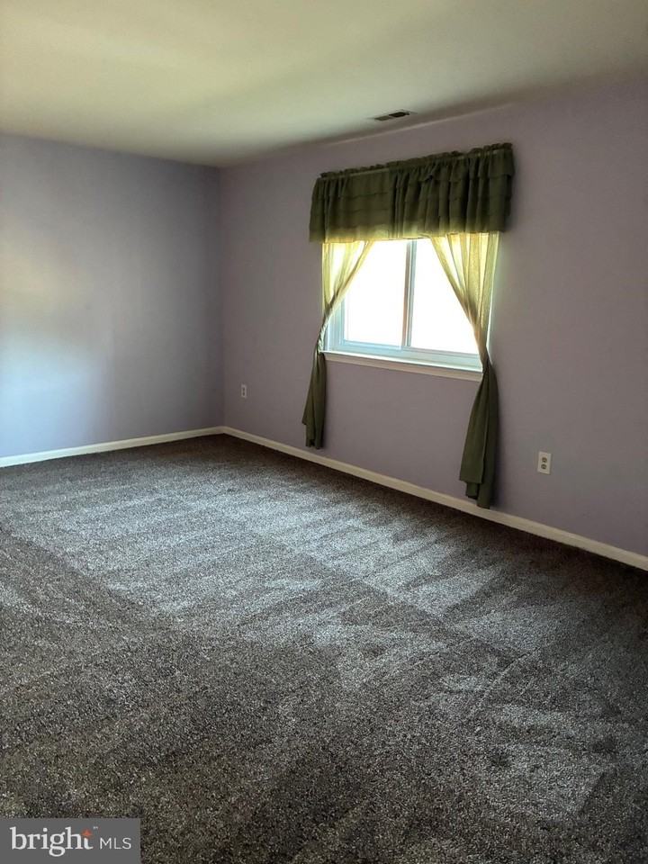 3800 Meghan Dr #2D - Photo 7 of 17
