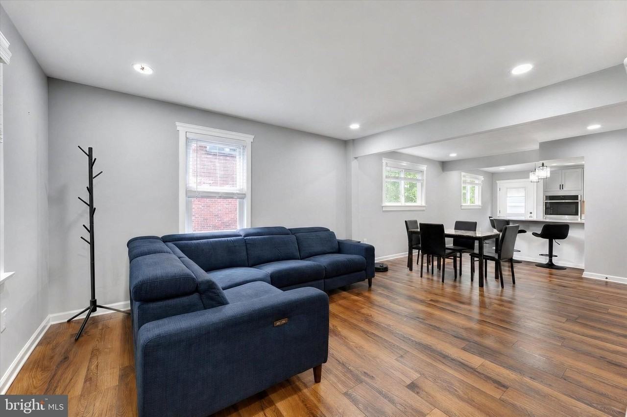 1806 Middleborough Rd - Photo 5 of 26