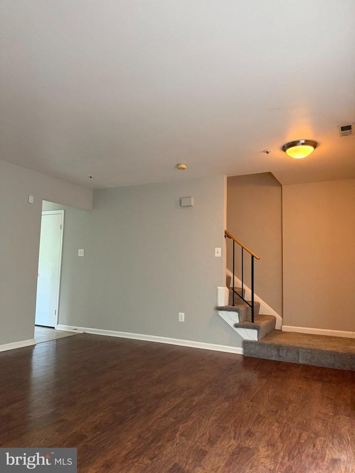 6769 Milltown Ct - Photo 3 of 22