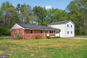 featured image of 45278 Cove Manor Rd
