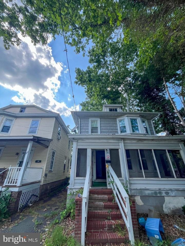 103 Newell Ave