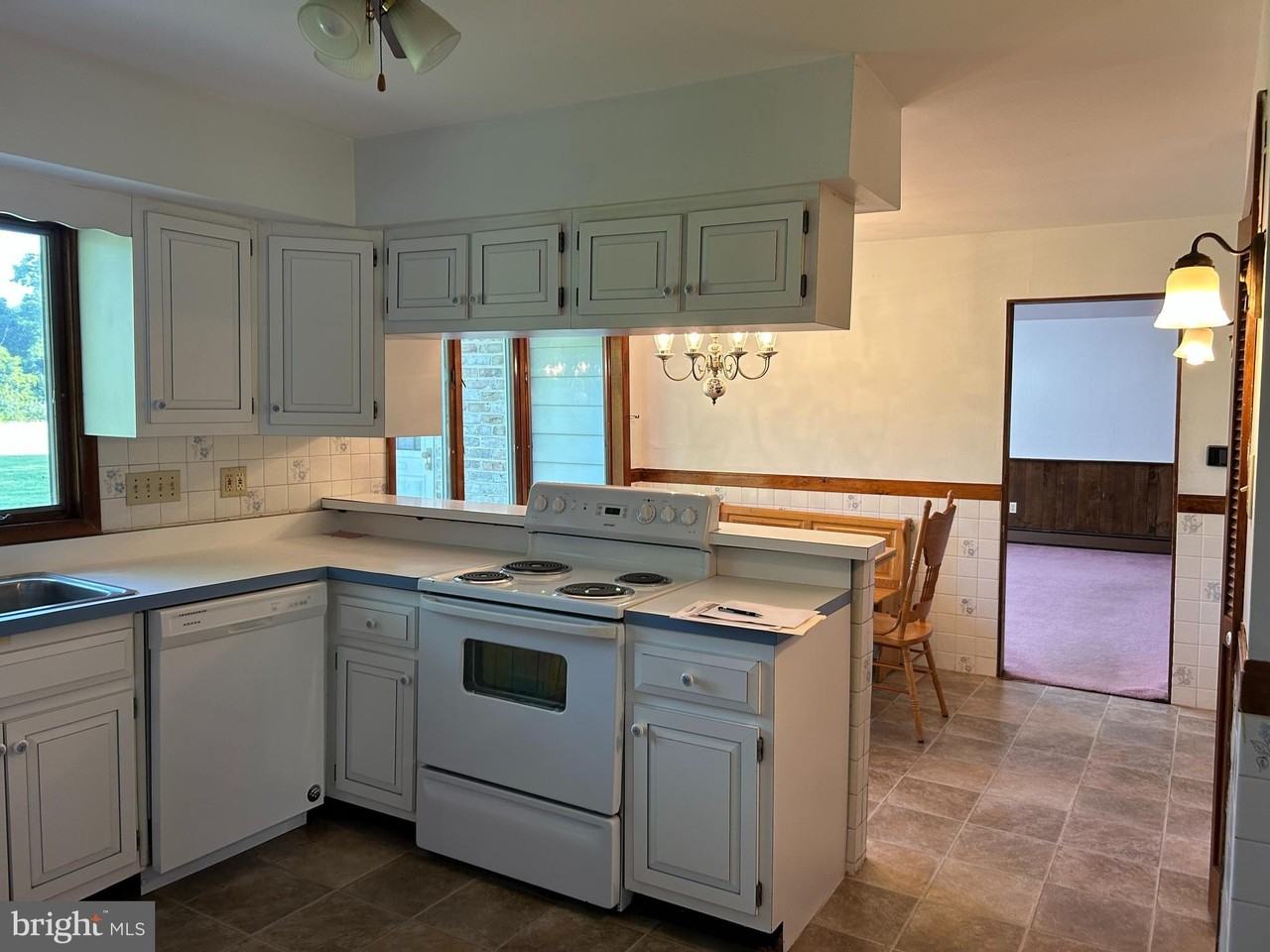 102 Quinton Alloway Rd - Photo 6 of 39