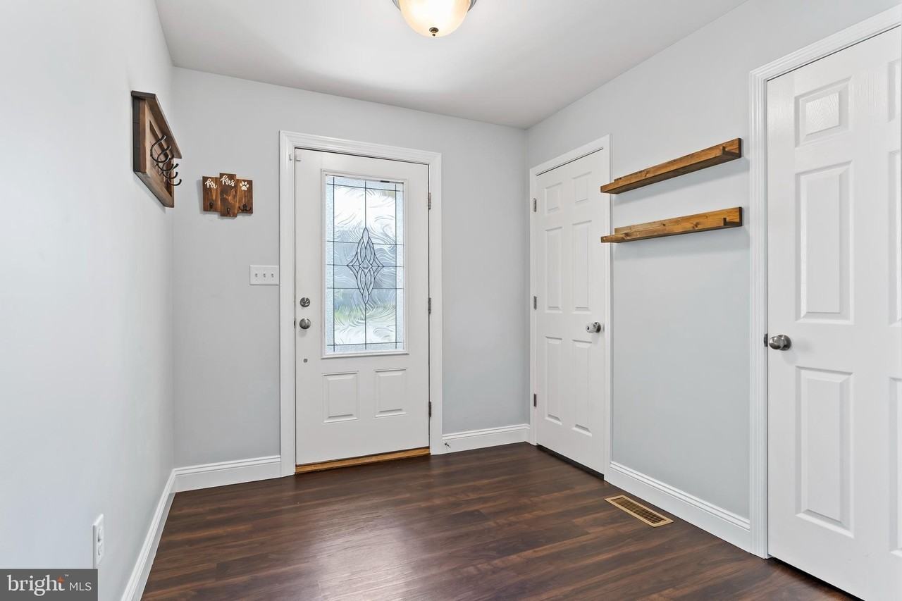 2744 Post Dr - Photo 5 of 29