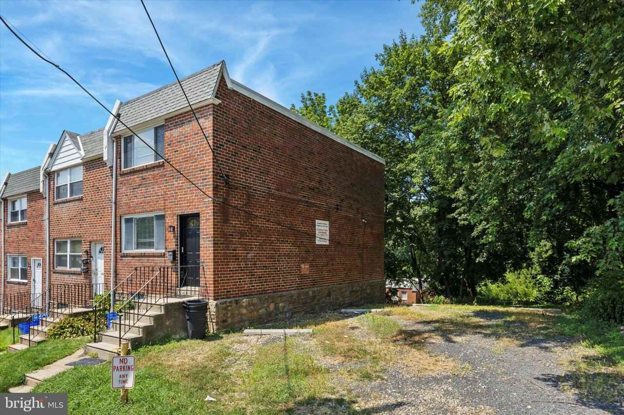 348 Ripka St #2 - Photo 2 of 13