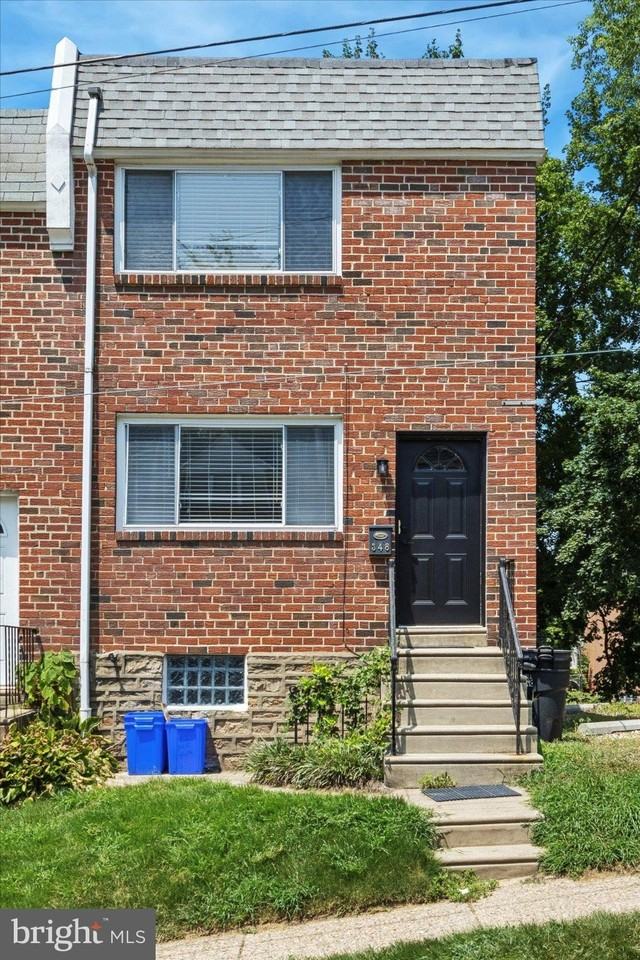 348 Ripka St #2 - Photo 3 of 13