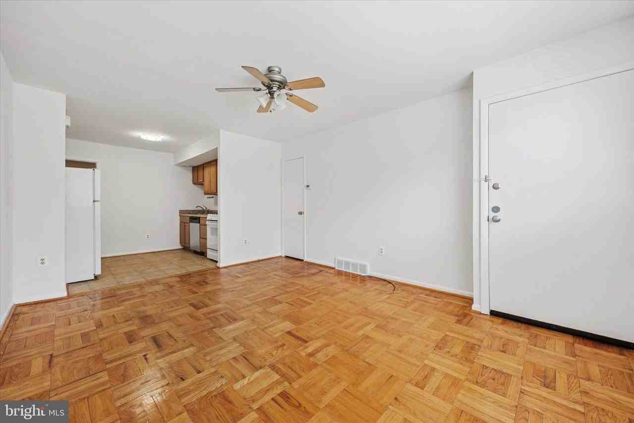 348 Ripka St #2 - Photo 4 of 13