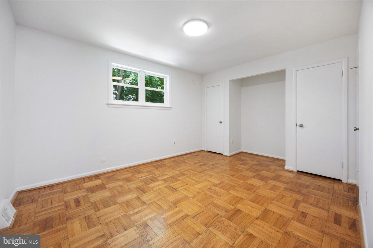 348 Ripka St #2 - Photo 6 of 13
