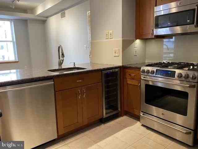 173739 Chestnut St #401 - Photo 7 of 14
