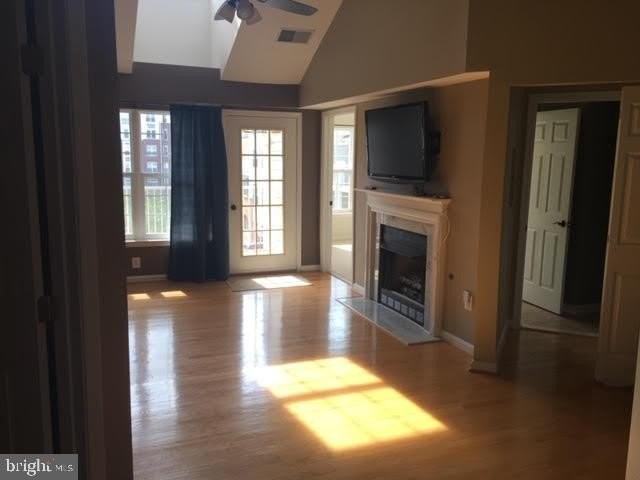 2701 Bellforest Ct #403 - Photo 7 of 26