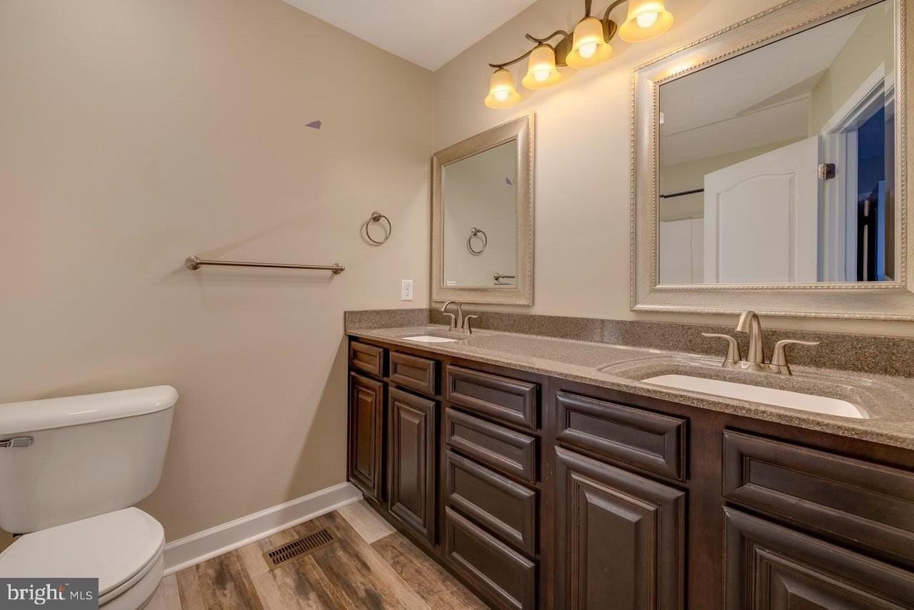 102 Cedar Point Ln - Photo 7 of 13