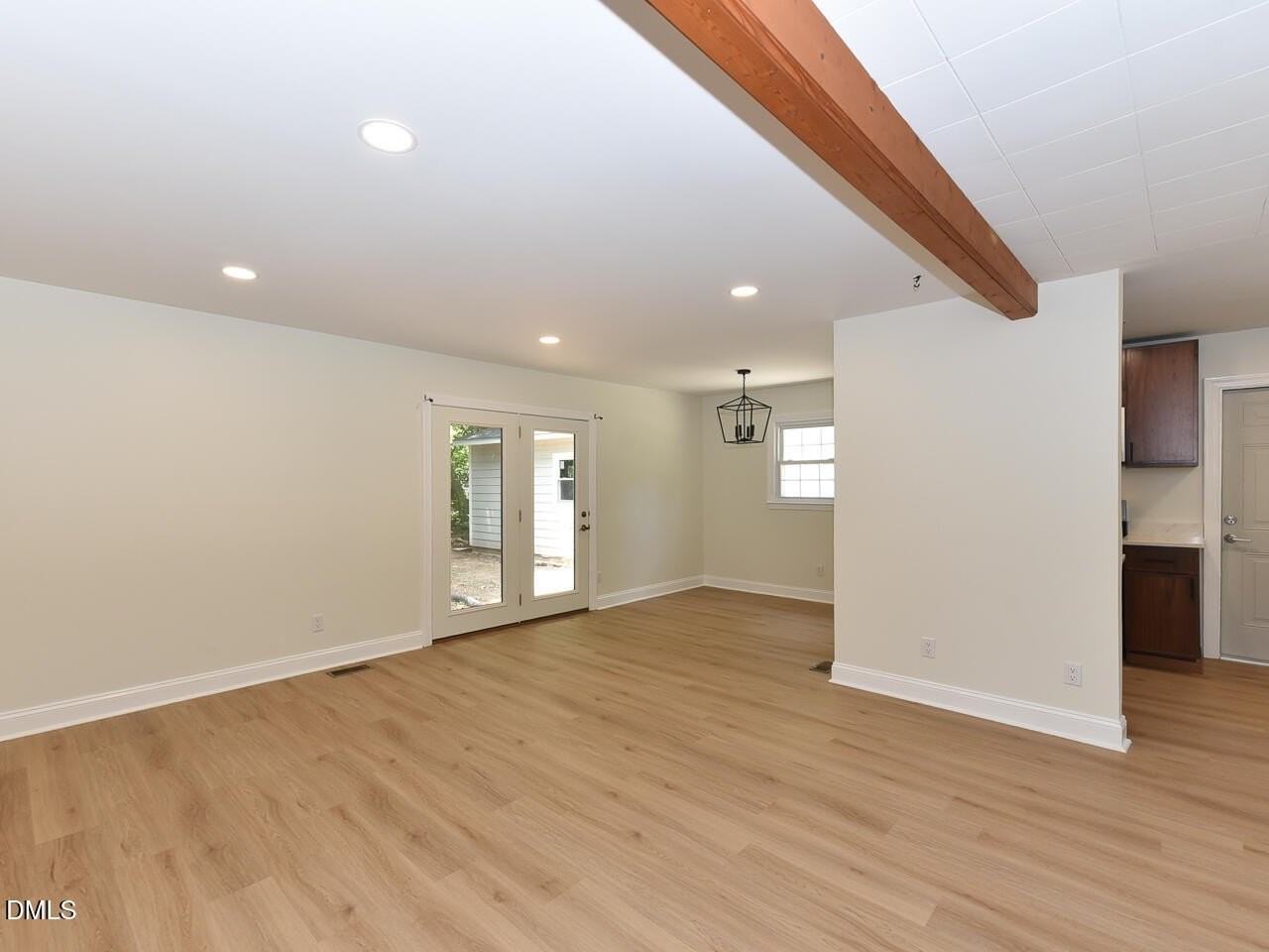 3809 Boddie Dr - Photo 6 of 15