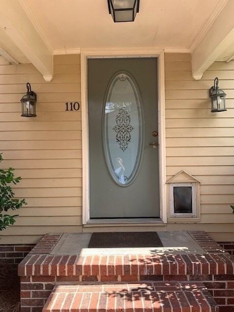 110 N Broad St - Photo 2 of 32