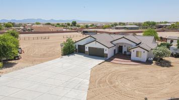 featured image of 4527 E County 15th St