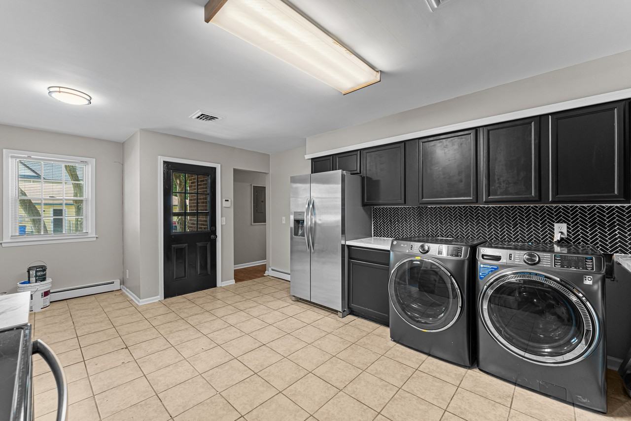 3301 Marne Ave #1 - Photo 6 of 22