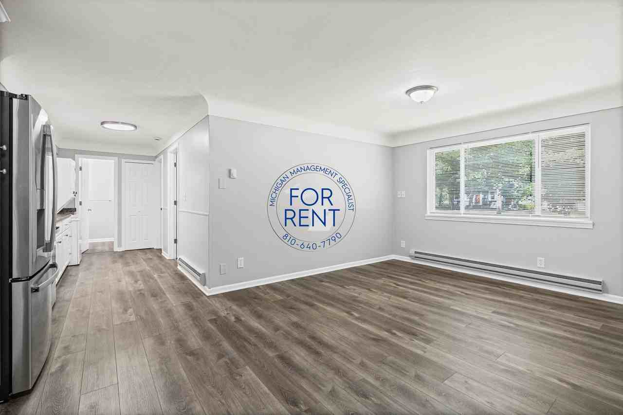 201 N Church St #3 - Photo 3 of 24