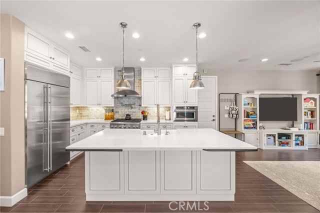 357 Laurel - Photo 7 of 45