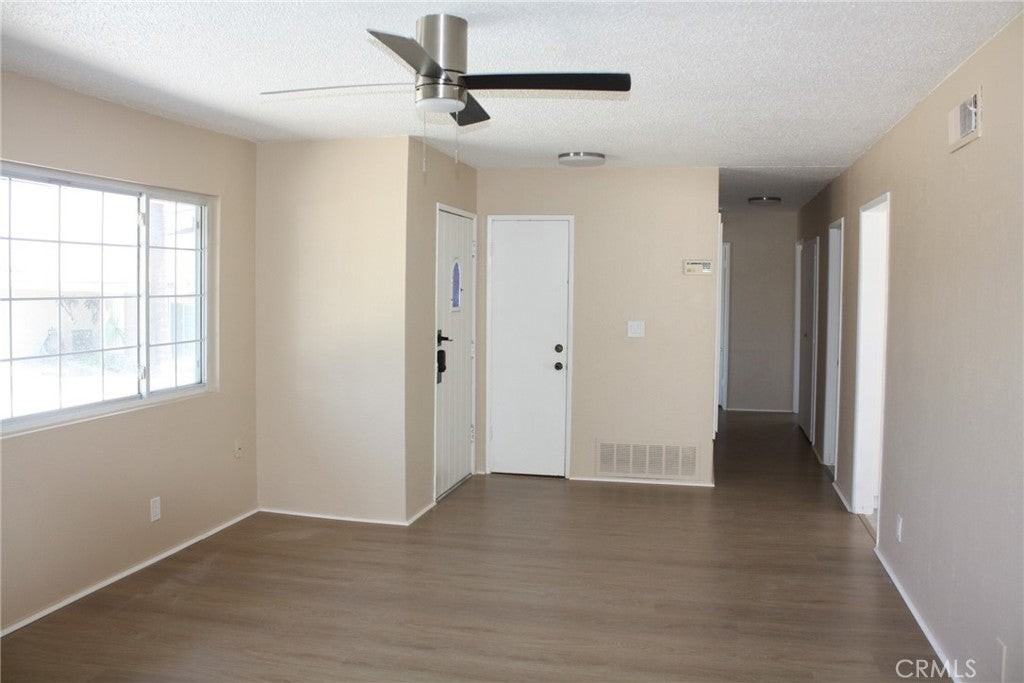 116 N Laurie Ann Ln - Photo 3 of 50
