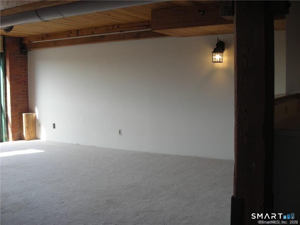 68 Thermos Ave - Photo 7 of 11