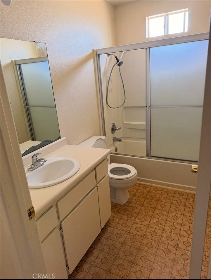 318 Gemini St - Photo 4 of 6