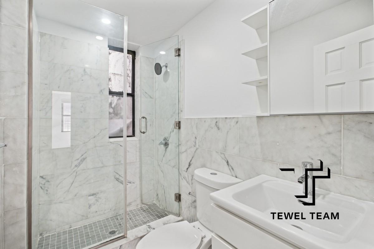 1632 Madison Avenue #3L - Photo 5 of 16