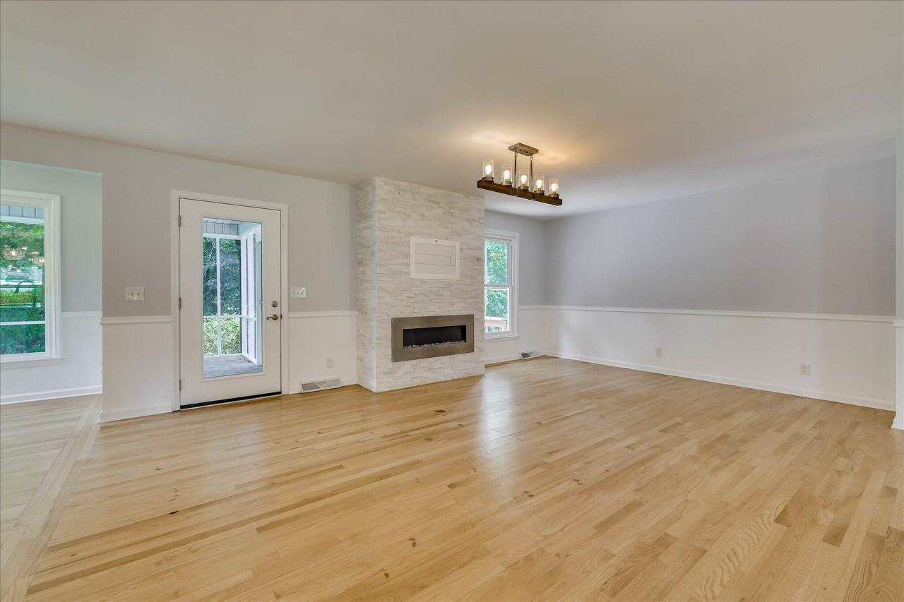 2111 Huron Dr - Photo 7 of 50