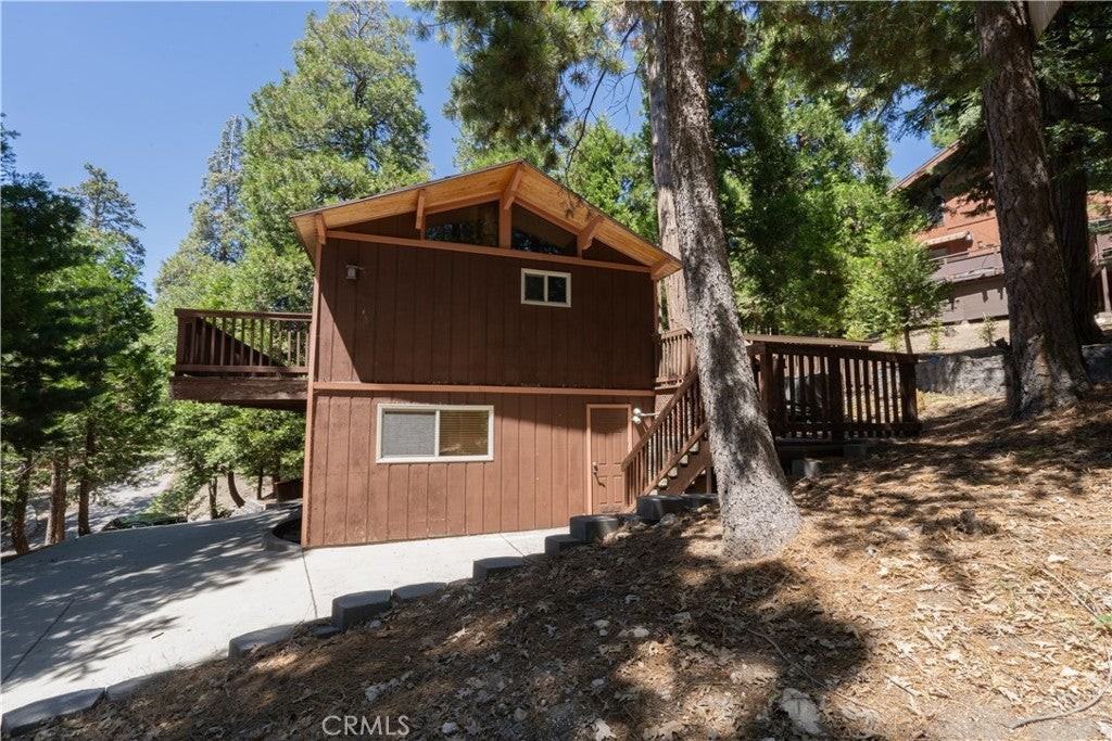 392 Pioneer Rd - Photo 4 of 41