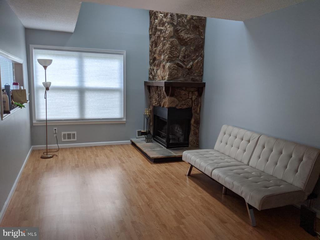 99 Brookview Cir - Photo 3 of 8