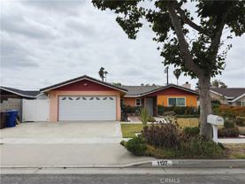 1127 S Nantes Ave - Photo 1 of 1