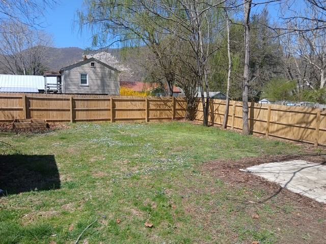 232 Meadow St #1 - Photo 5 of 29