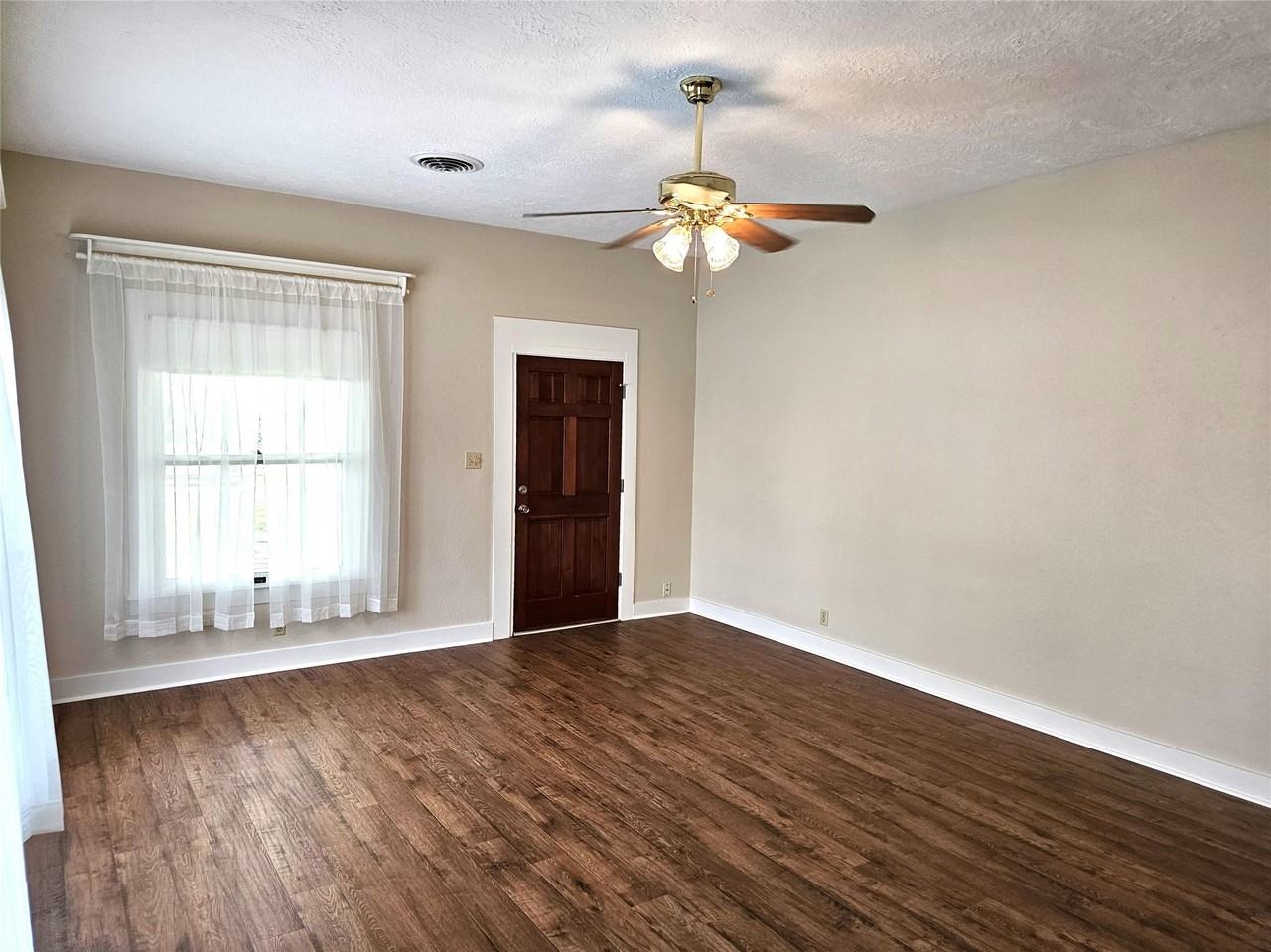 315 High St - Photo 6 of 34