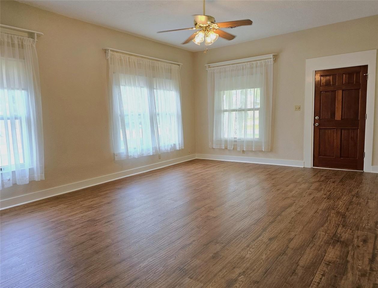 315 High St - Photo 7 of 34