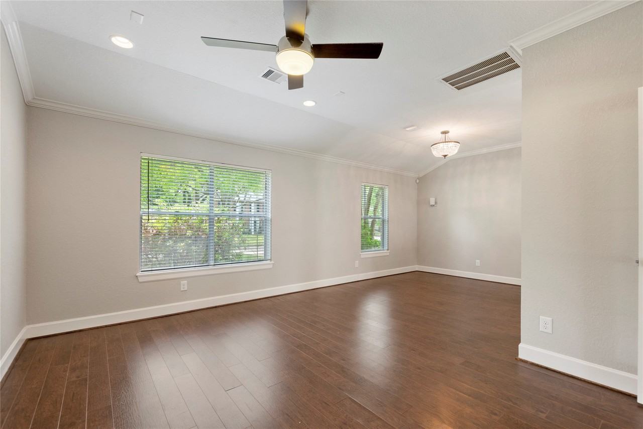 4023 Bayou Grove Dr - Photo 5 of 31
