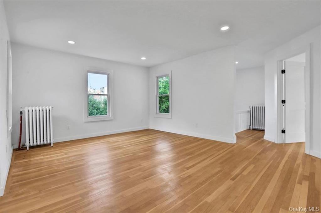 27 Tioronda Ave - Photo 2 of 14