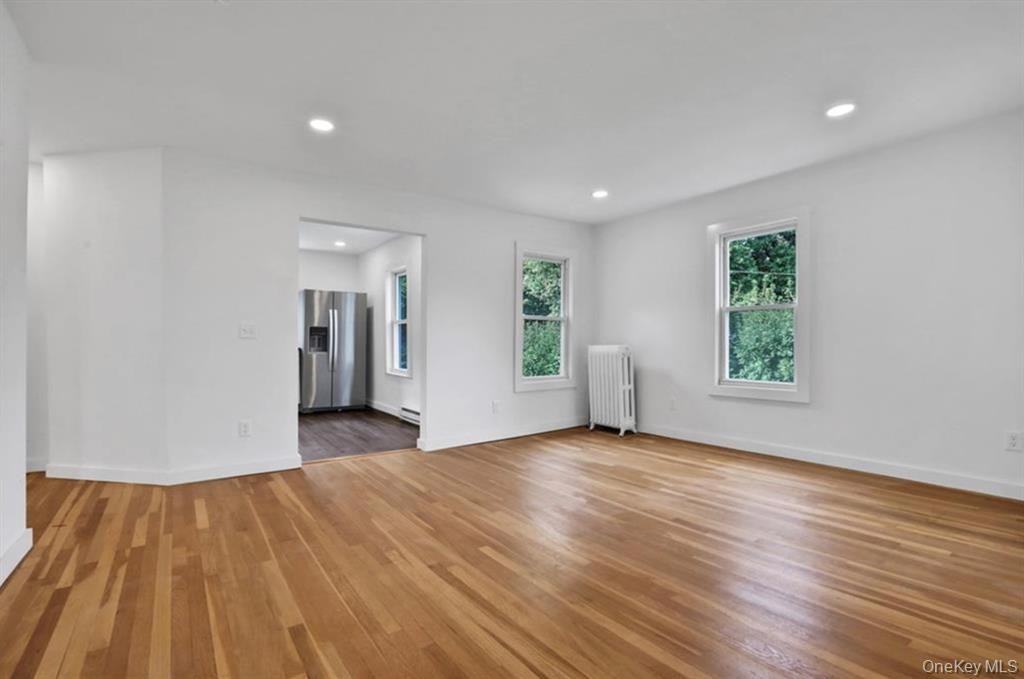 27 Tioronda Ave - Photo 3 of 14