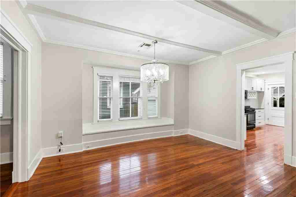 2519 Octavia St - Photo 7 of 32