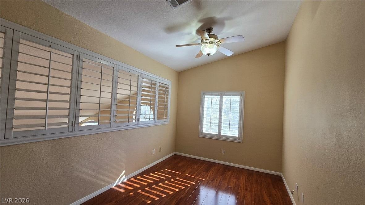 2232 Alanhurst Dr - Photo 2 of 46