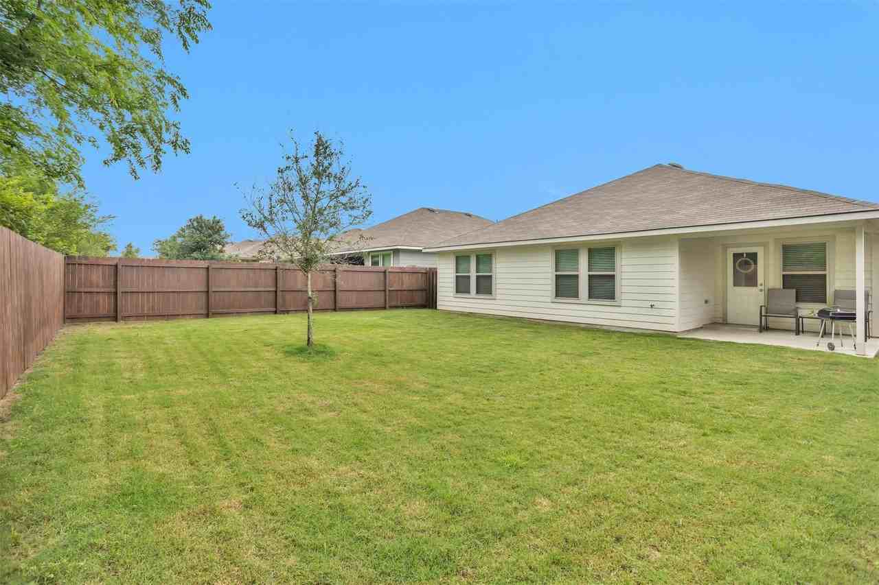 312 Pecos Dr - Photo 2 of 42