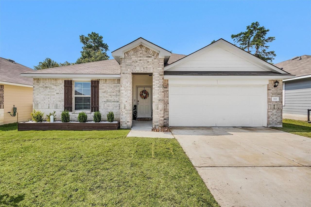 312 Pecos Dr - Photo 5 of 42